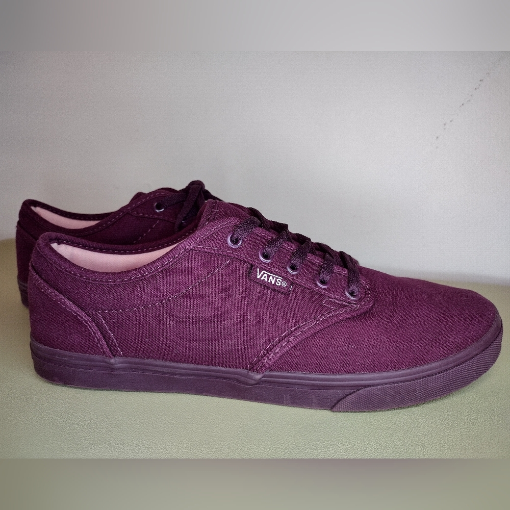 Vans Tinto Thin Sole Authentic Vino Atwood Low women's Sz 8